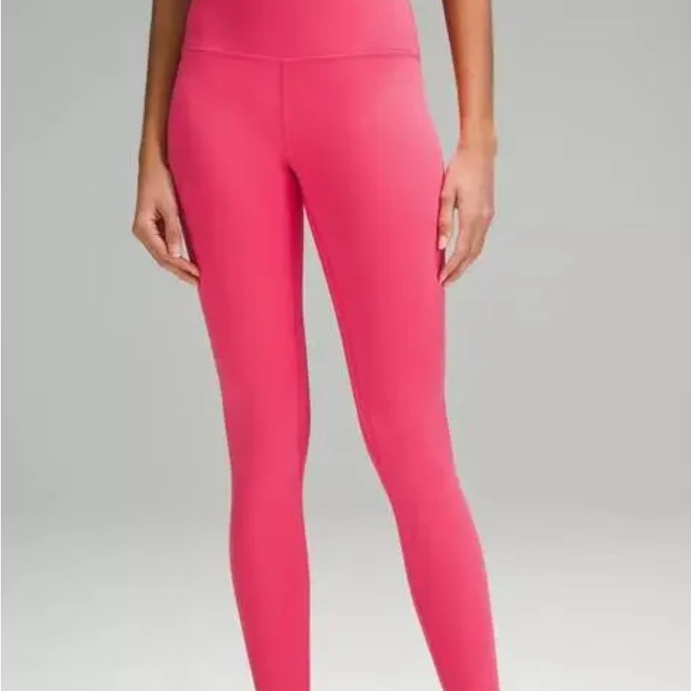 Lipstick Pink Leggings size 0. New with tags.